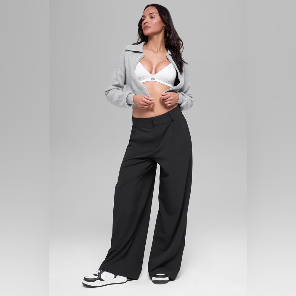 NWOT ALO High-Waist Dreamscape Trouser. Size M Long. - Picture 3 of 7